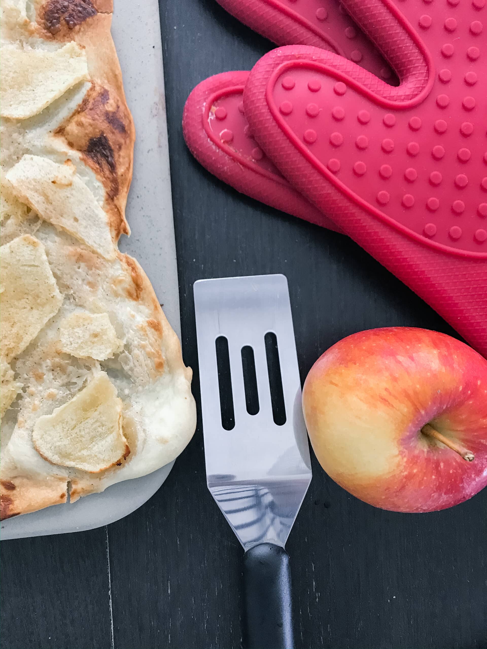 Süßer Flammkuchen mit Äpfeln - ines-kocht.de