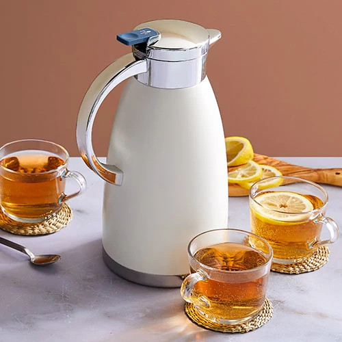 Isolierte Thermoskanne